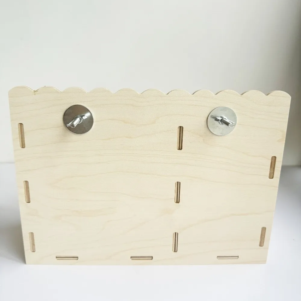 2 in 1 Rabbit Hay Feeder Detachable Bite Resistant Wooden Grass Dispenser with Bottle Rabbit Food Manger Cage Accessories - Image 3