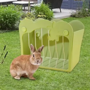 Hanging Rabbit Hay Feeder Fixed Large Capacity Rabbit Grass Rack Feeder Less Waste Plastic Bunny Grass Holder Ferret