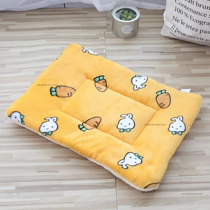 Chinchilla Rabbit Soft Bed Mat House Nest Hamster Accessories Small Animal Guinea Pig Hamster Bed House Winter Warm Squirrel - Image 4