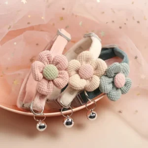 1Pc Pet Collar With Plush Flowers and Bow,New Trendy Pet Collars with Bells for Puppies And Kittens,Cute Collar for Cat and Dogs