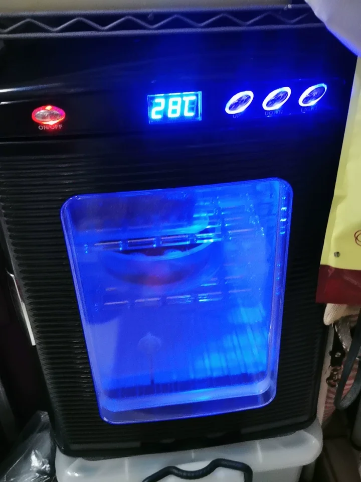 Mini Turtle Egg Automatic Incubator Reptile Hatcher for Lizards Portable Car Fridge with Cooling Heating 12V Reptile Incubator - Image 5