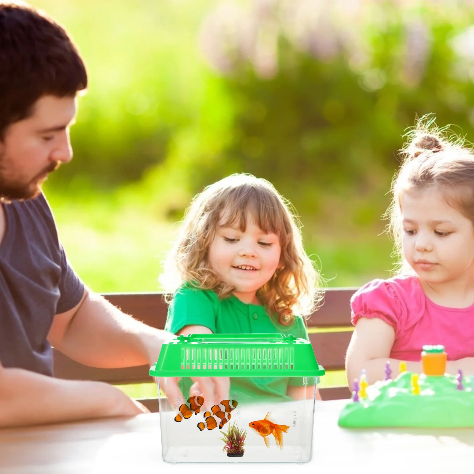 Mini Fish Tank Plastic Handheld Fish Tank for Turtle and Pet Fish (Red - Lid for Random) - Image 5